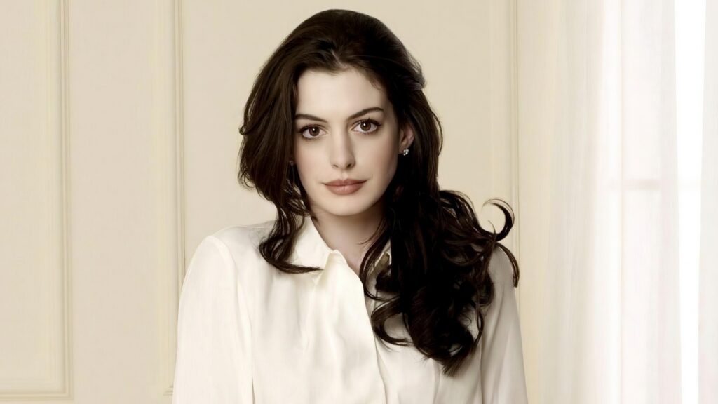 anne-hathaway-images